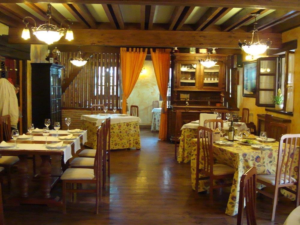 Posada Restaurante Prada A Tope Treceno Luaran gambar